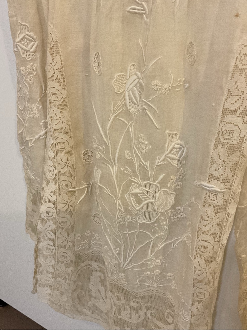 Antique Cream Embroidered Lace Blouse, Edwardian, handmade, over 100 yrs old - Picture 8 of 12